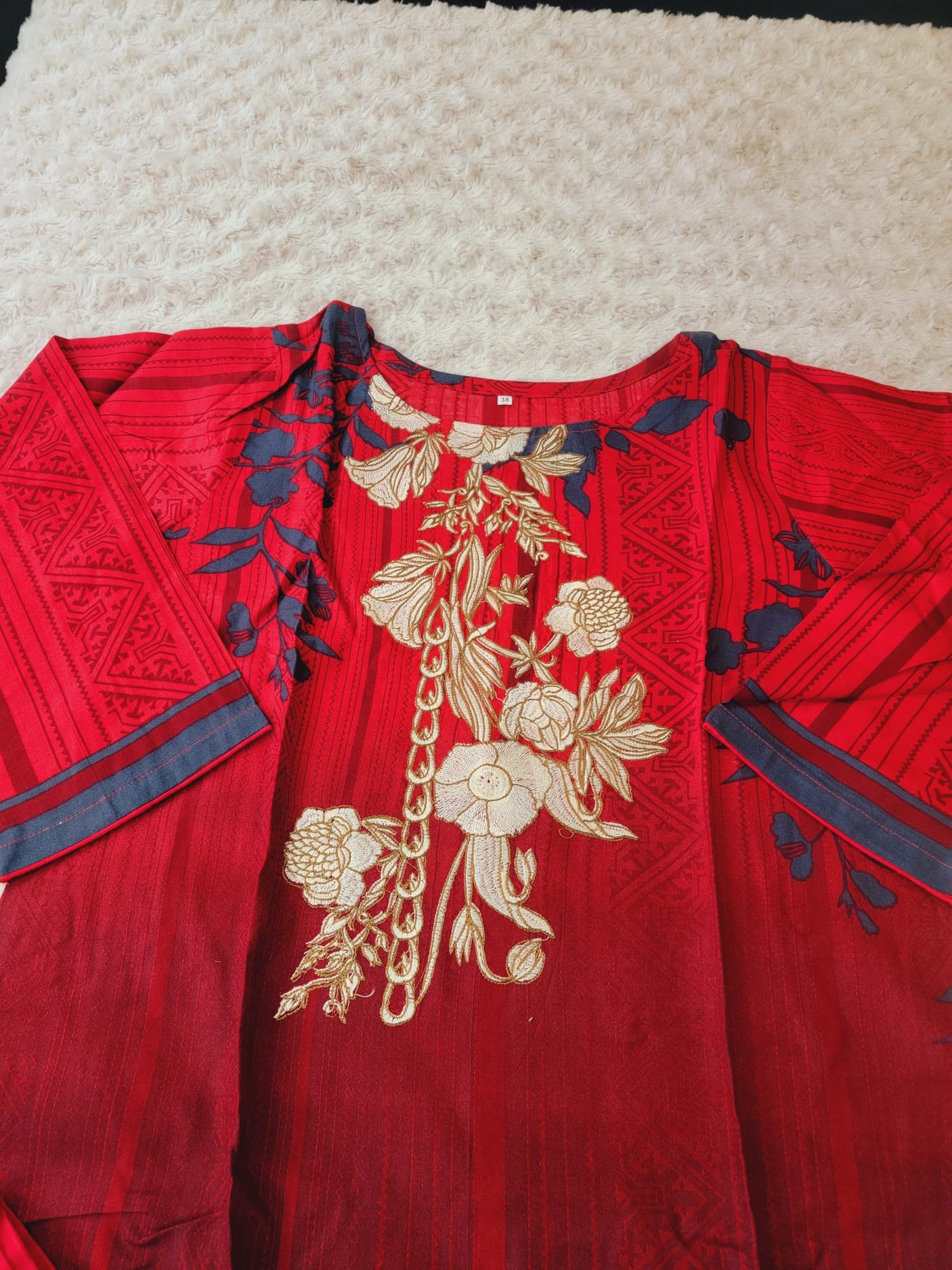 Pakistani linen Embroidered Salwar kameez Ready To Ship