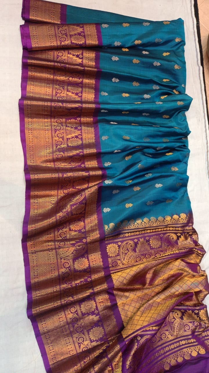 Kanchi boarder Gadwal handloom sarees