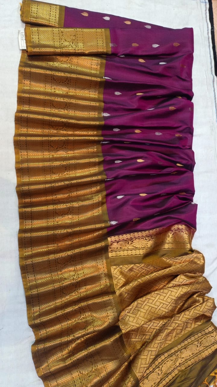 Kanchi boarder Gadwal handloom sarees