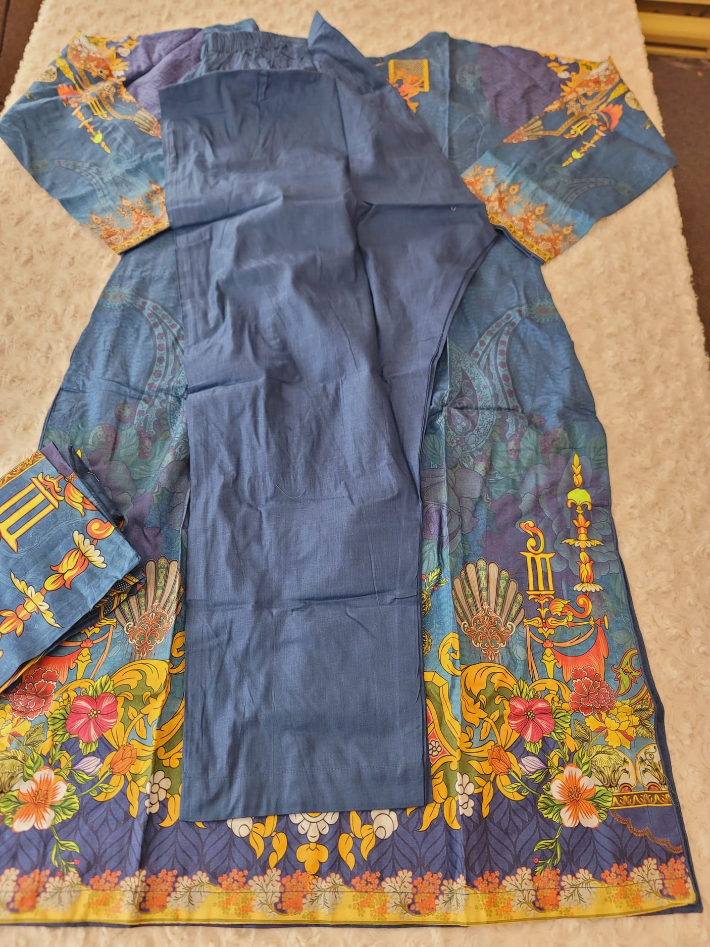 Pakistani Stitched lawn Embroidered Salwar kameez ready to ship