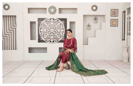 Ezlyn by Tawakkal Embroidered Lawn Collection 100% Original