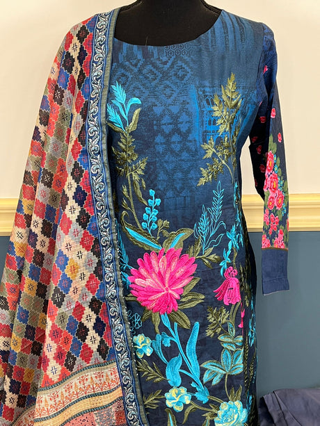 Pakistani Stitched Luxury Embroidered lawn Salwar kameez ready to ship