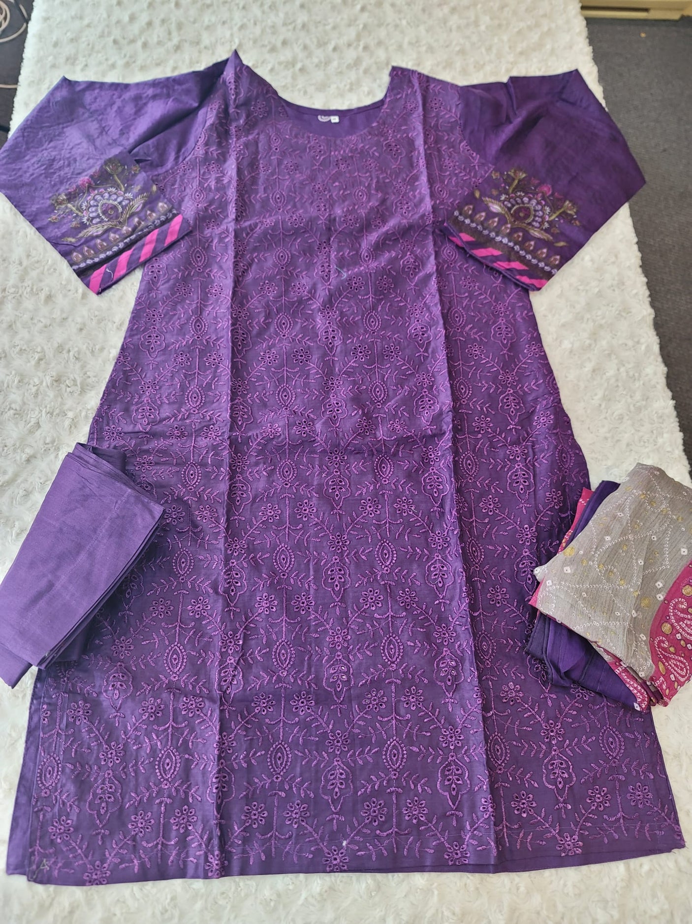 Pakistani Stitched lawn Embroidered Salwar kameez ready to ship