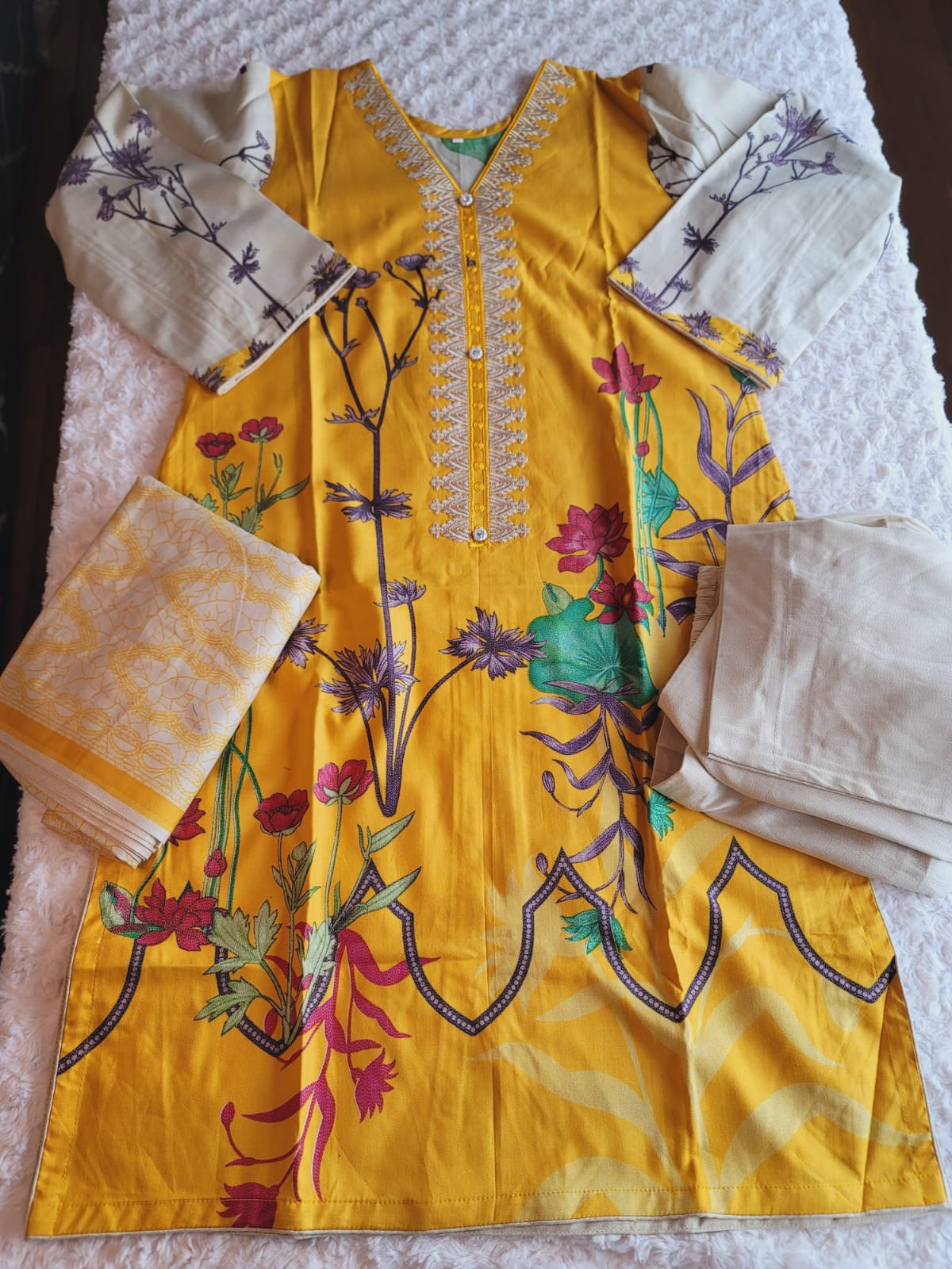 Pakistani Linen Embroidered Salwar kameez Ready To Ship