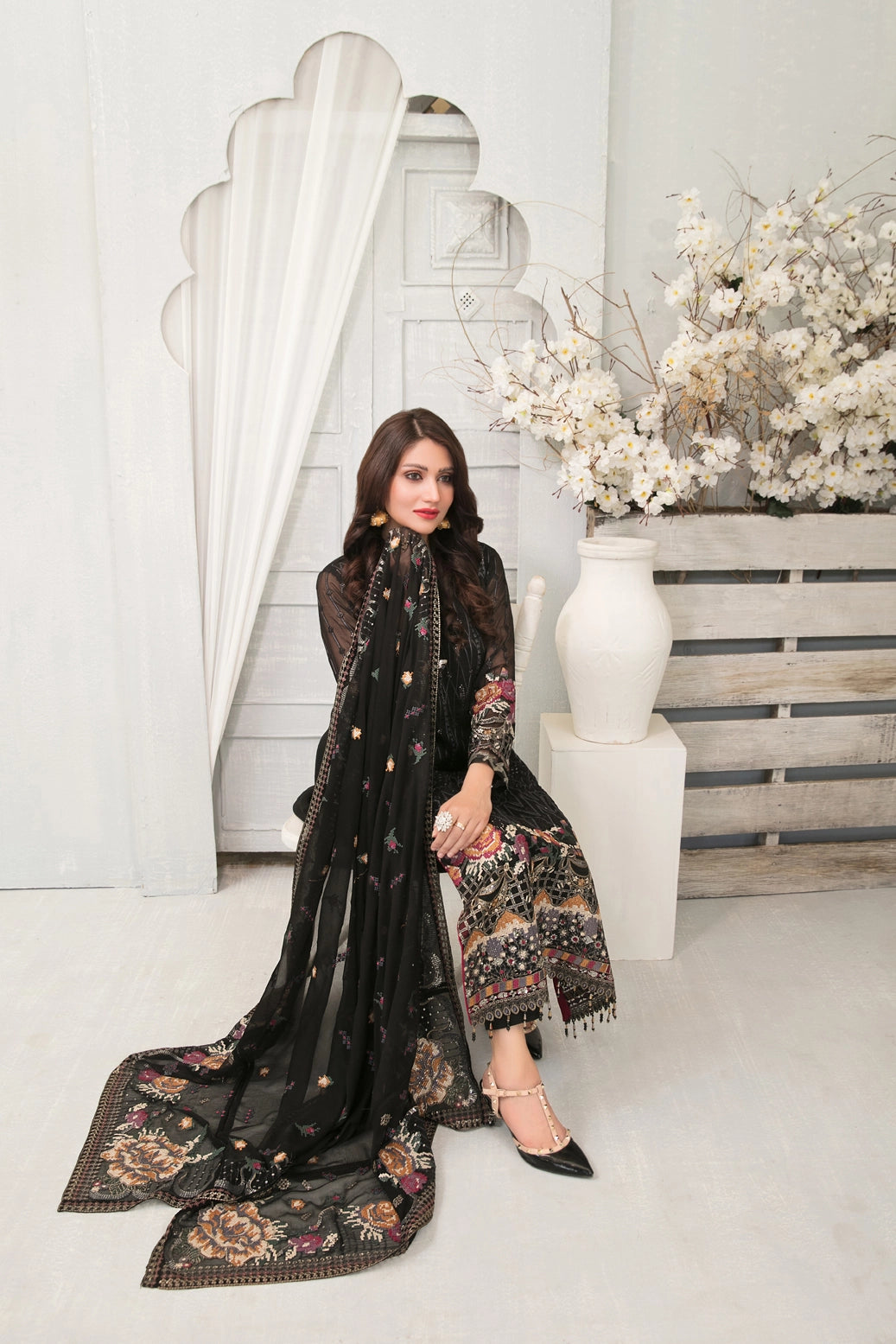 Gulrukh by Tawakkal Chiffon Embroidered Collection–  100% Original Guaranteed