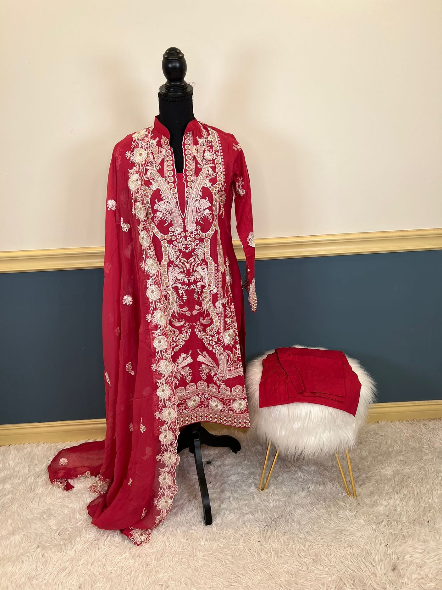 Pakistani Stitched Luxury Embroidered lawn Salwar kameez ready to ship