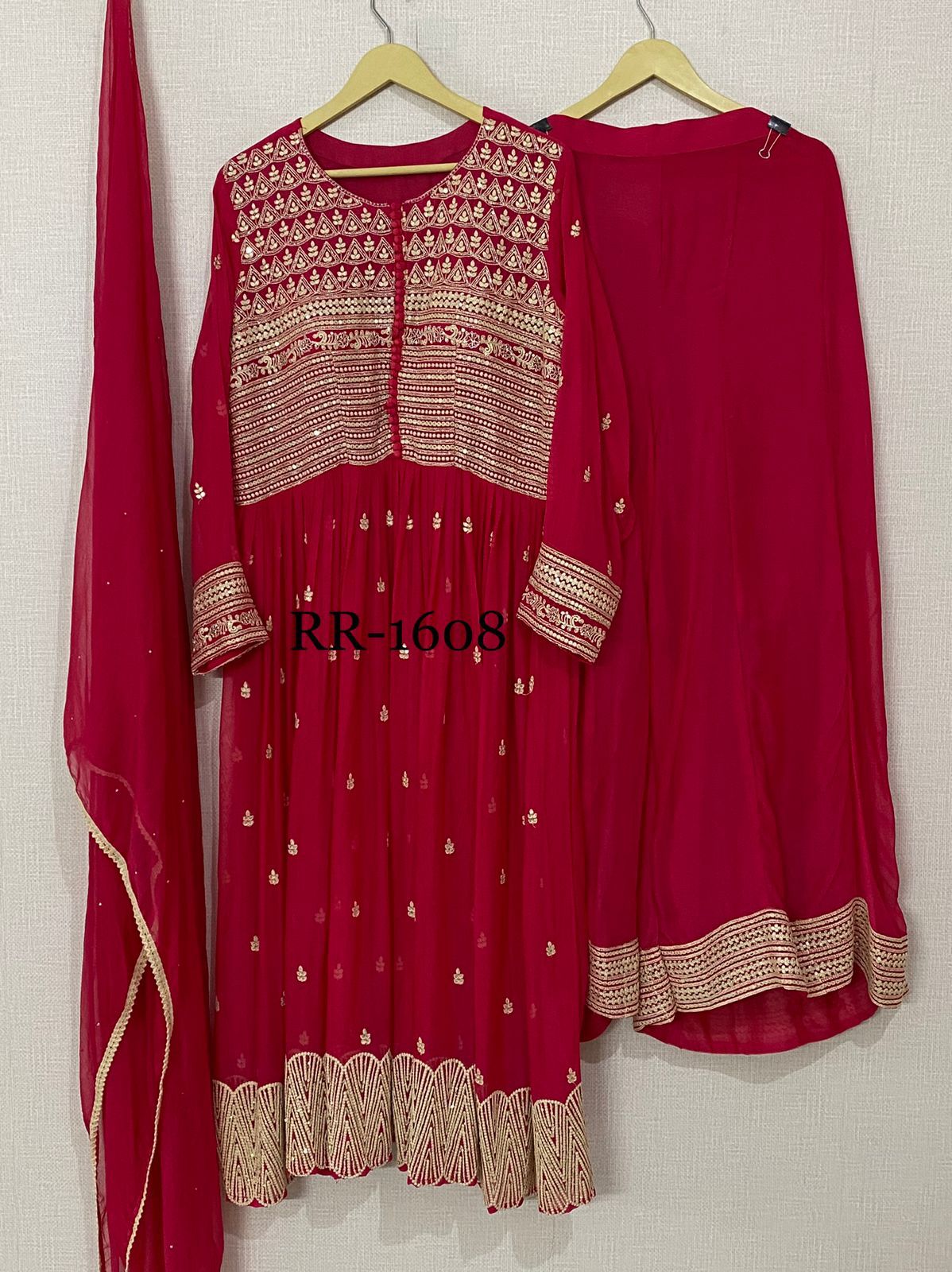 Pure Georgette Ready To Wear Long kurta With Attached Lining And Beautiful Thread Embroidery With Cutdana And Sequence Work, Pure Chiffon Full Size Dupatta With Four Side Thread Border