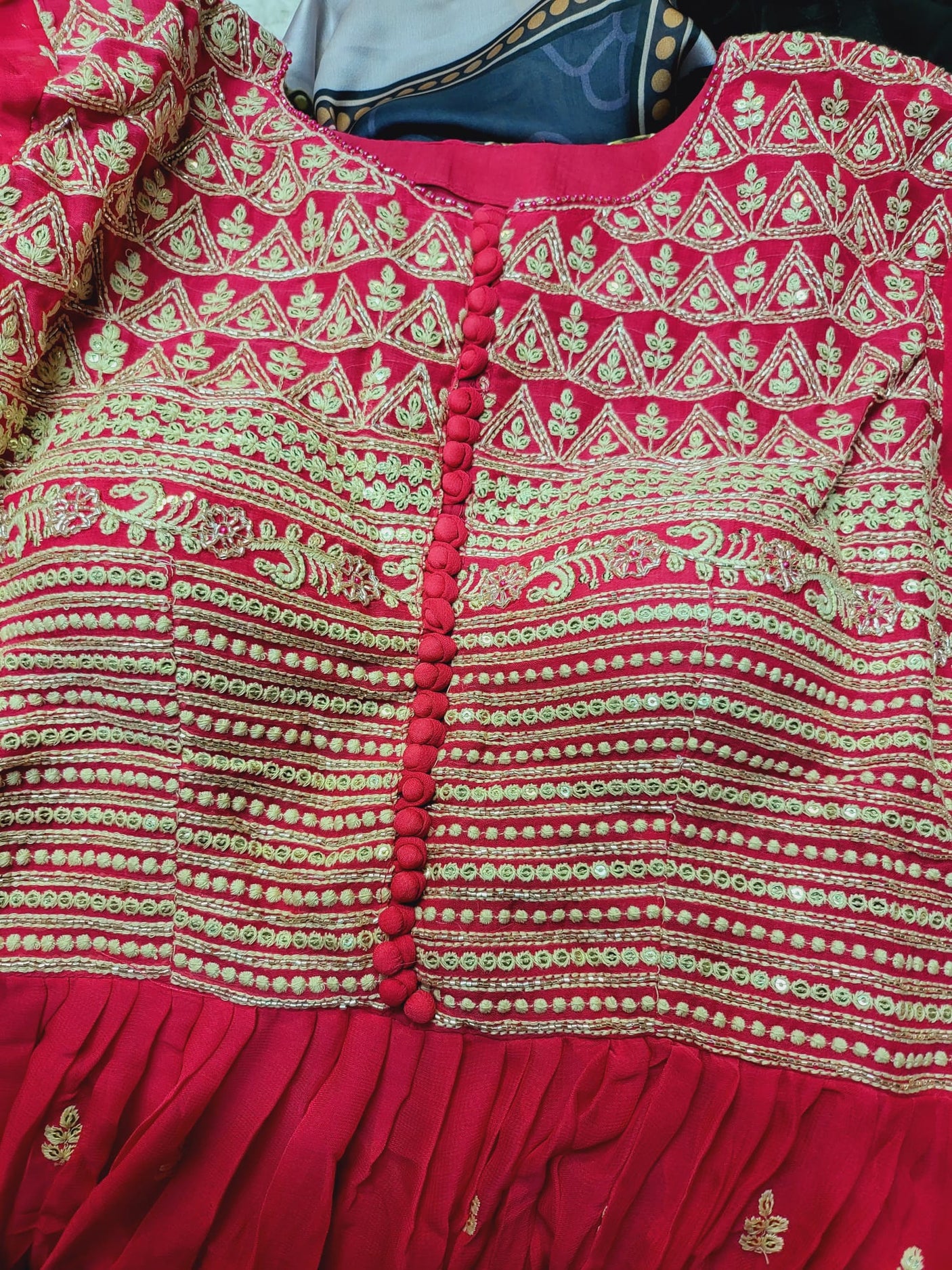 Pure Georgette Ready To Wear Long kurta With Attached Lining And Beautiful Thread Embroidery With Cutdana And Sequence Work, Pure Chiffon Full Size Dupatta With Four Side Thread Border