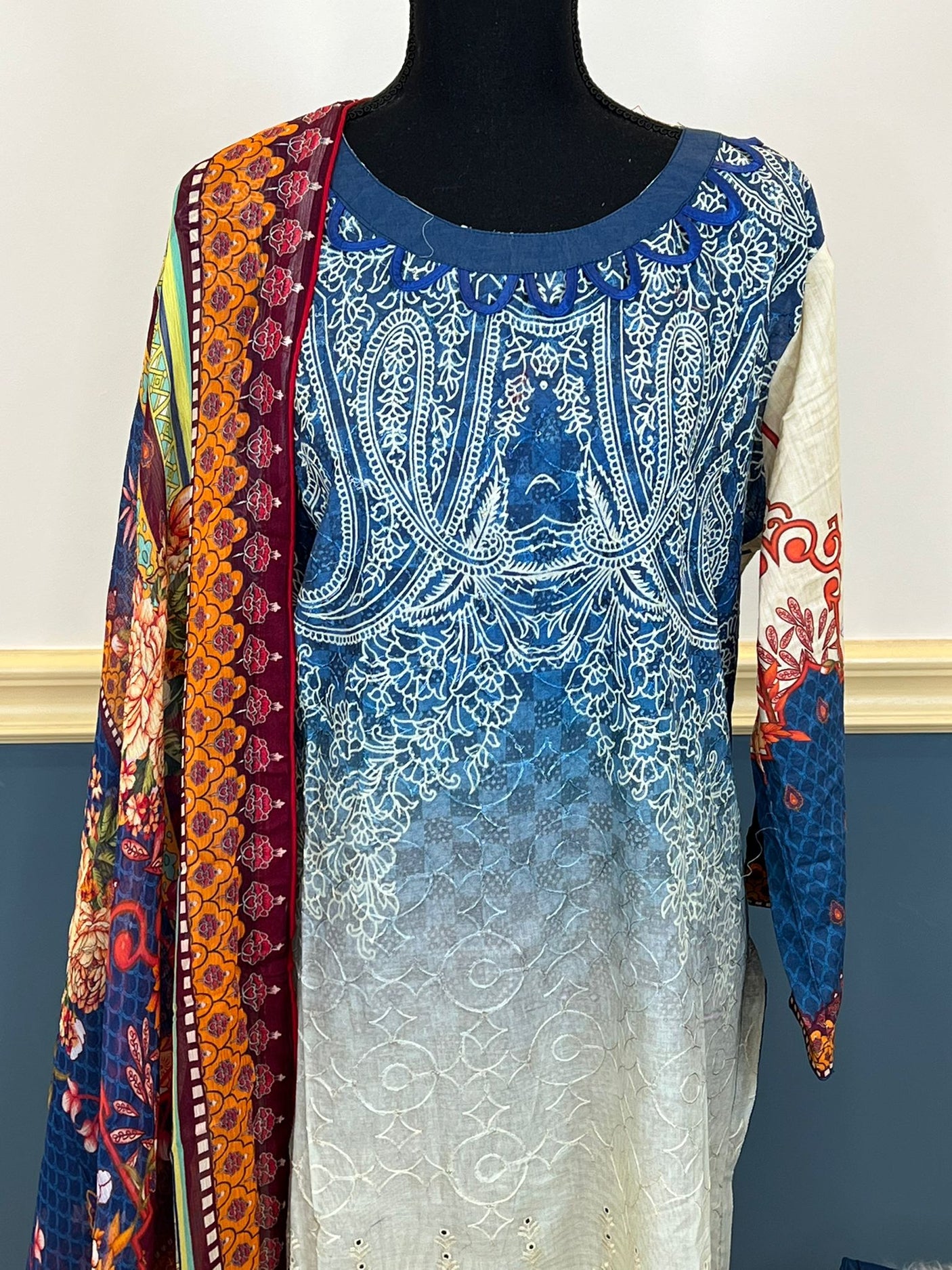 Pakistani Stitched lawn Embroidered Salwar kameez ready to ship