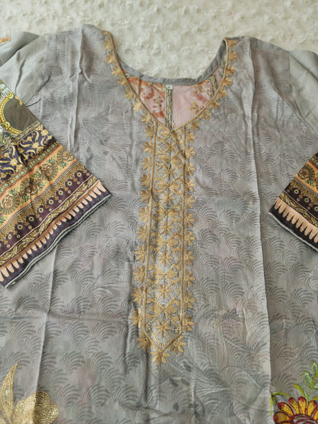 Pakistani Stitched lawn Embroidered Salwar kameez ready to ship