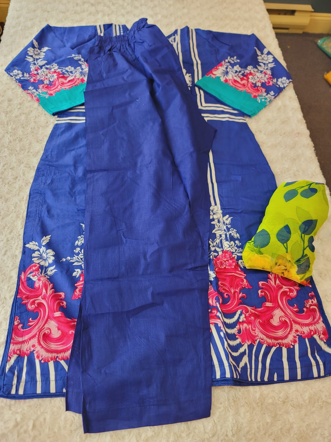 Pakistani Stitched lawn Embroidered Salwar kameez ready to ship