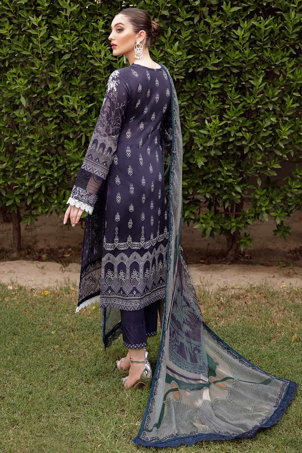 Mashaal By Ramsha Luxury Lawn 100% Original Ready To Ship