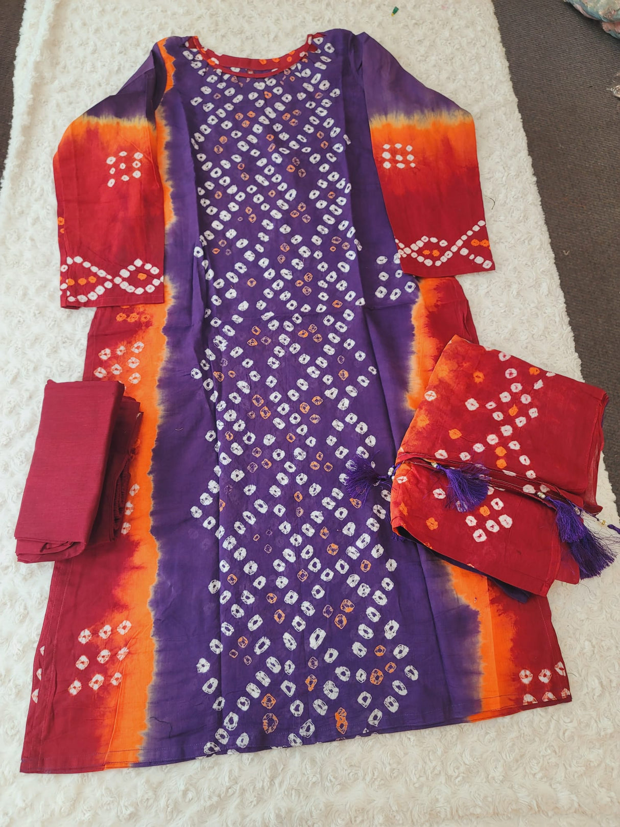 Bangladeshi batik salwer kamiz