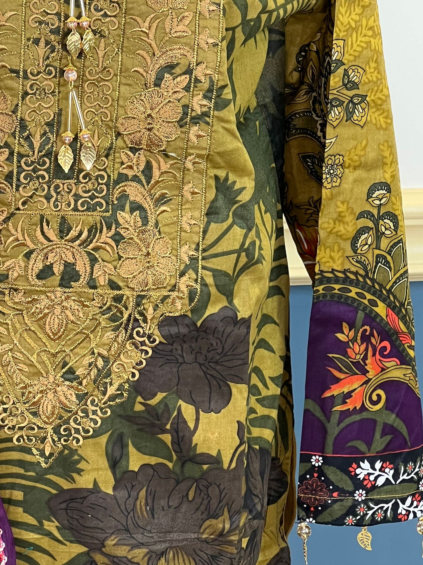 Pakistani Stitched lawn Embroidered Salwar kameez ready to ship