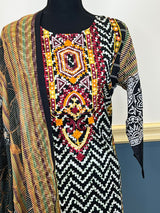 Pakistani Stitched lawn Embroidered Salwar kameez ready to ship