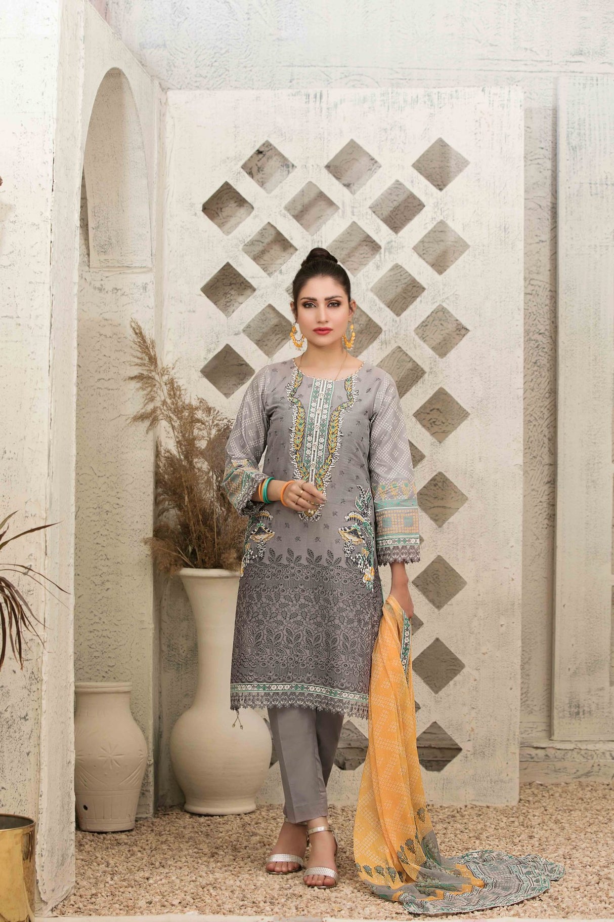 PLATIUM EDITION By Tawakkal Embroidered Lawn Collection 2021 -100% Original Guaranteed