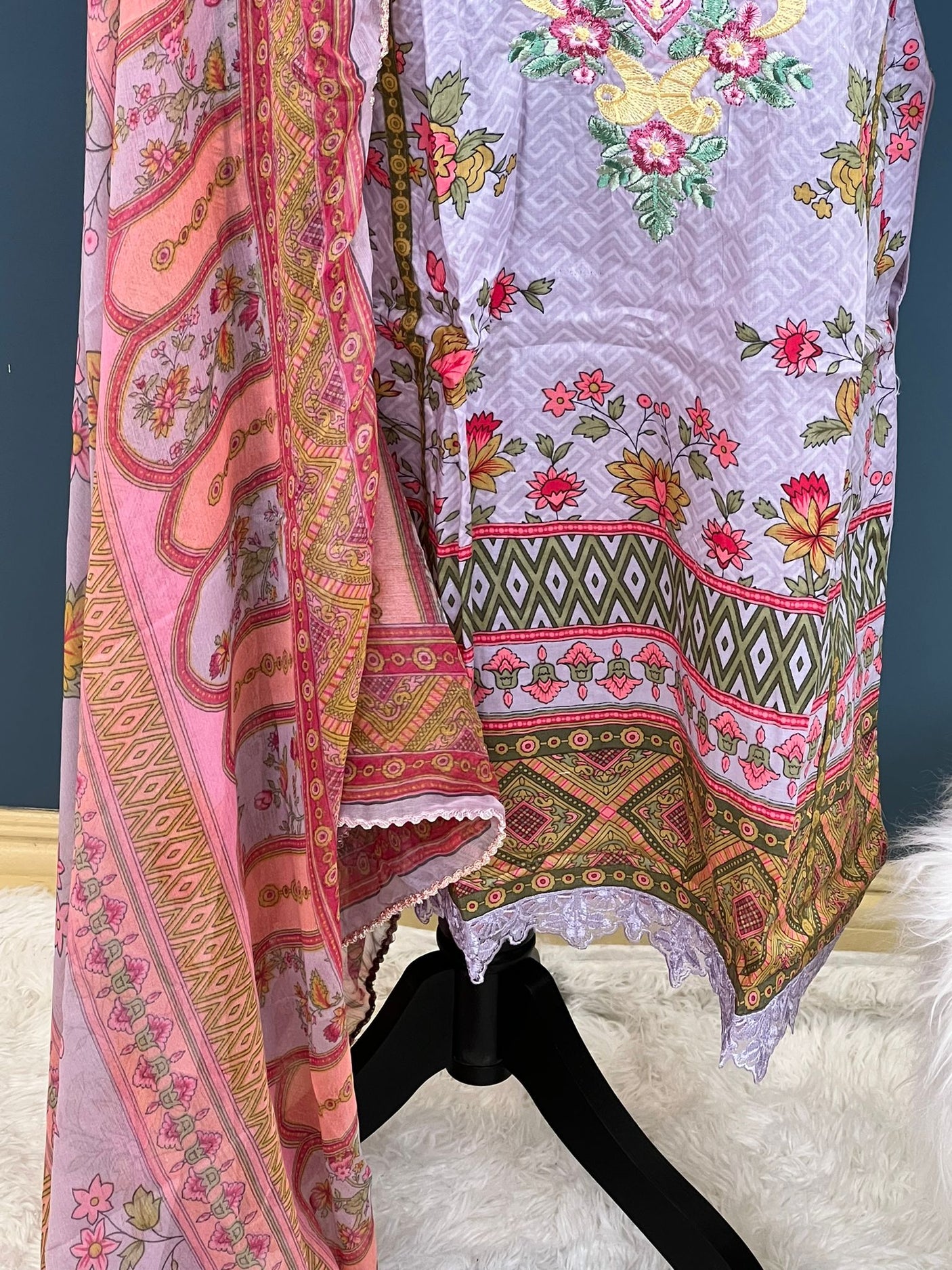 Pakistani Stitched lawn Embroidered Salwar kameez ready to ship