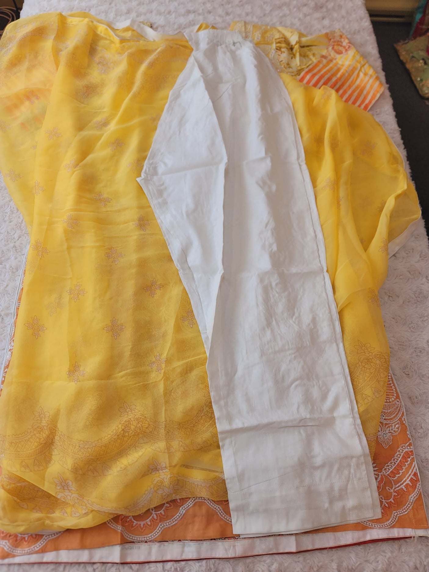 Pakistani Stitched lawn Embroidered Salwar kameez ready to ship