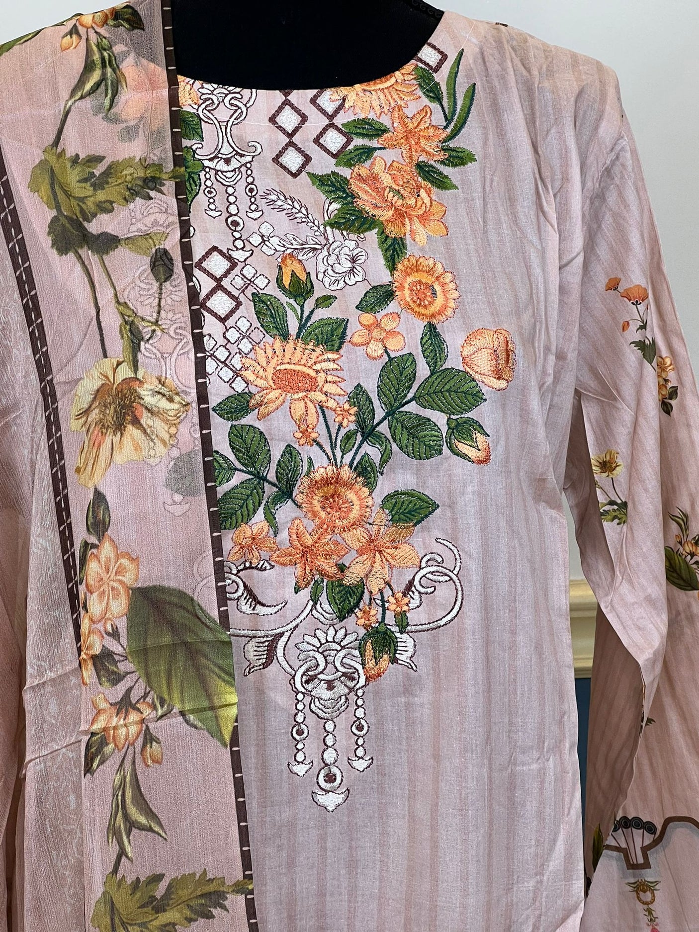 Pakistani Stitched lawn Embroidered Salwar kameez ready to ship