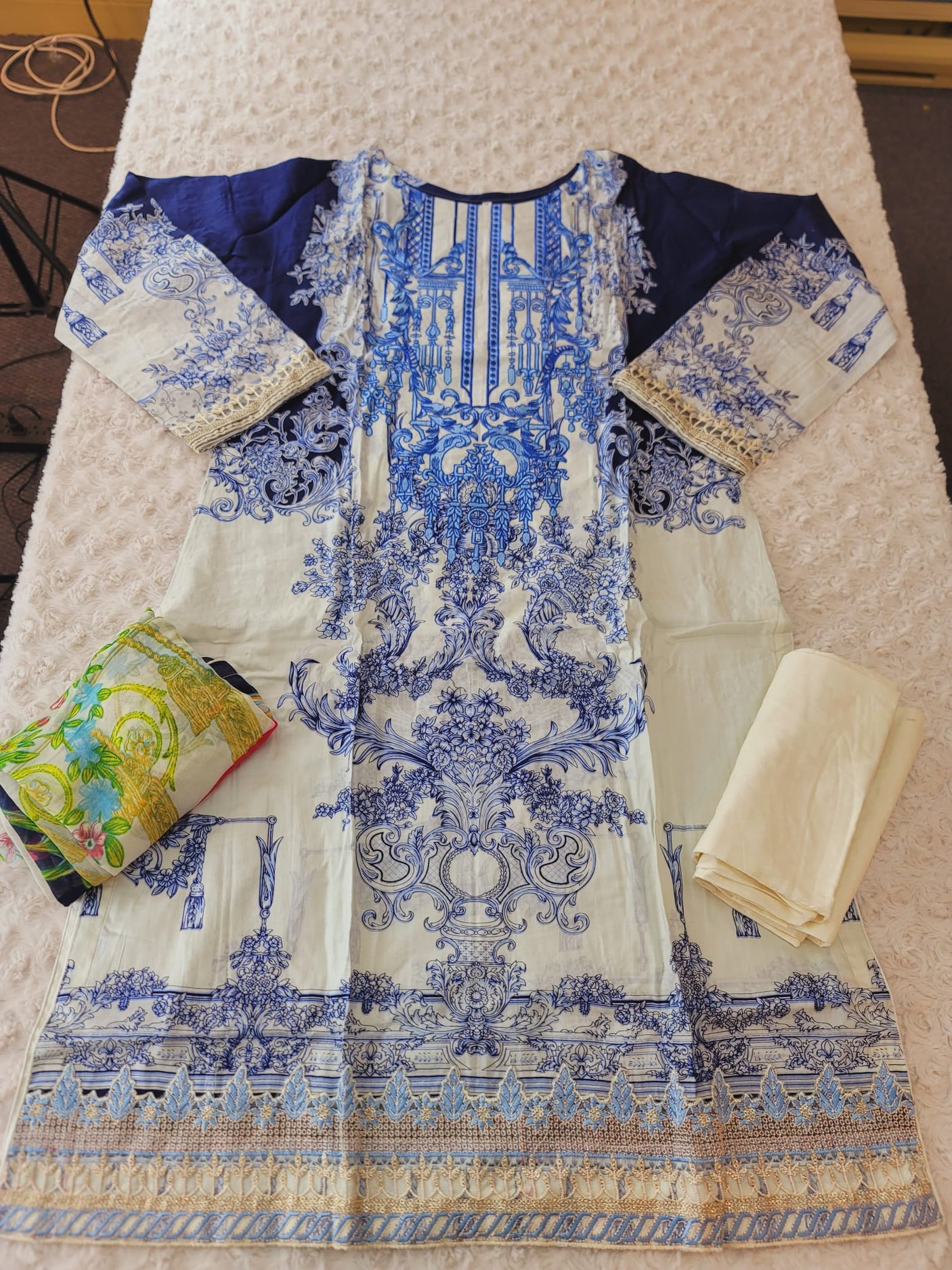 Pakistani Stitched lawn Embroidered Salwar kameez ready to ship