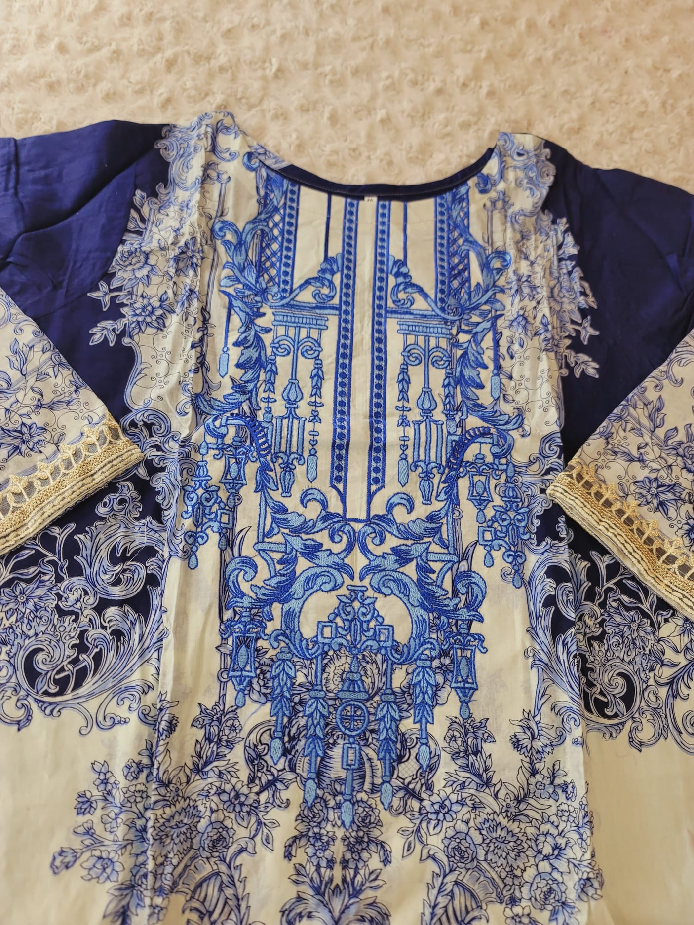 Pakistani Stitched lawn Embroidered Salwar kameez ready to ship