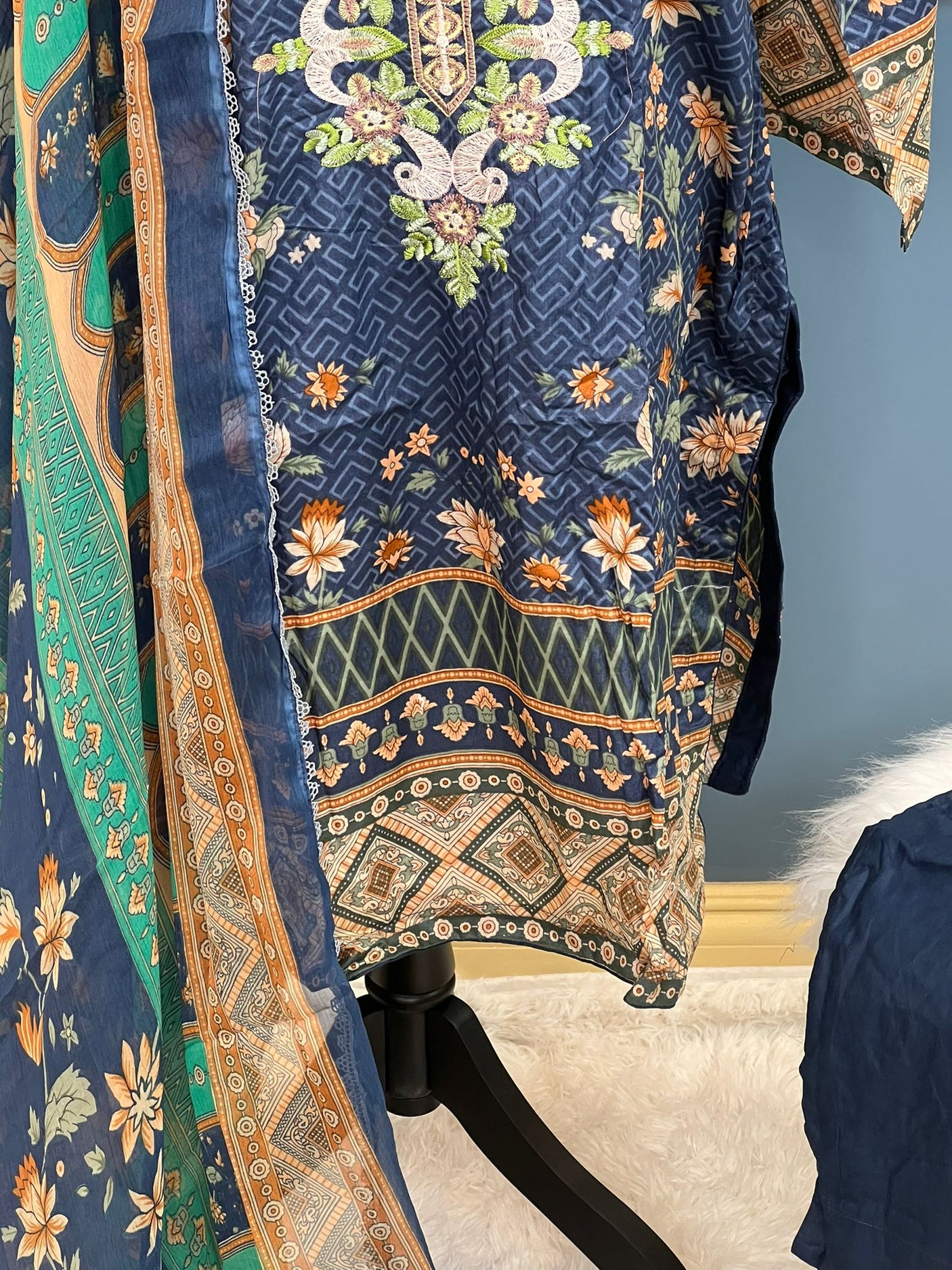 Pakistani Stitched lawn Embroidered Salwar kameez ready to ship