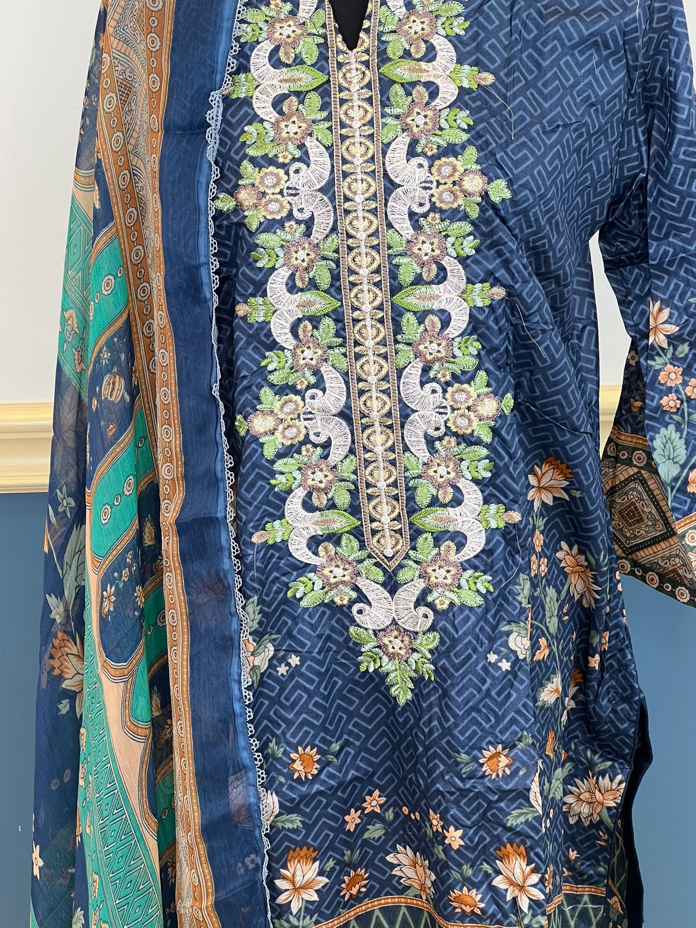 Pakistani Stitched lawn Embroidered Salwar kameez ready to ship