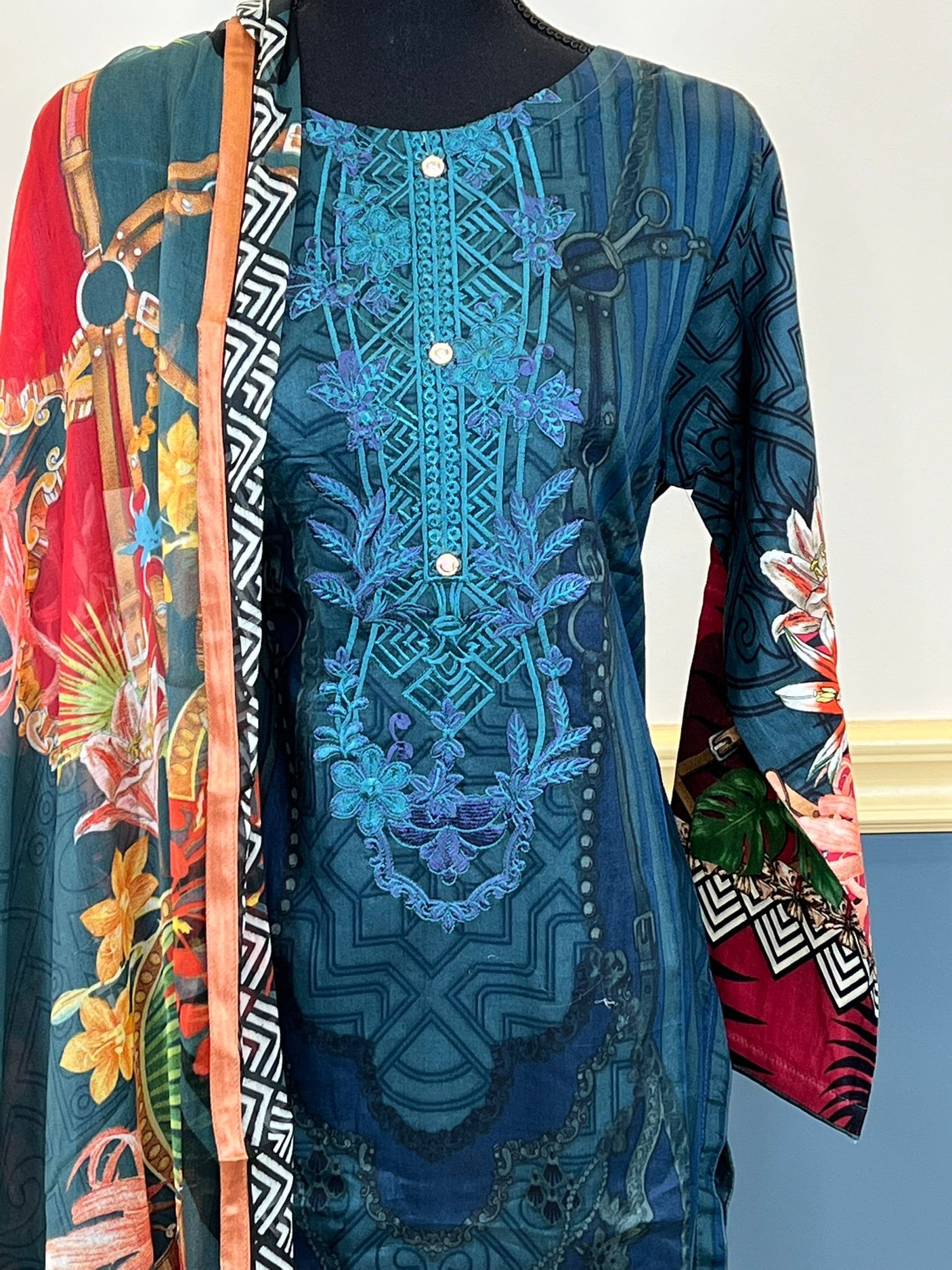 Pakistani Stitched lawn Embroidered Salwar kameez ready to ship