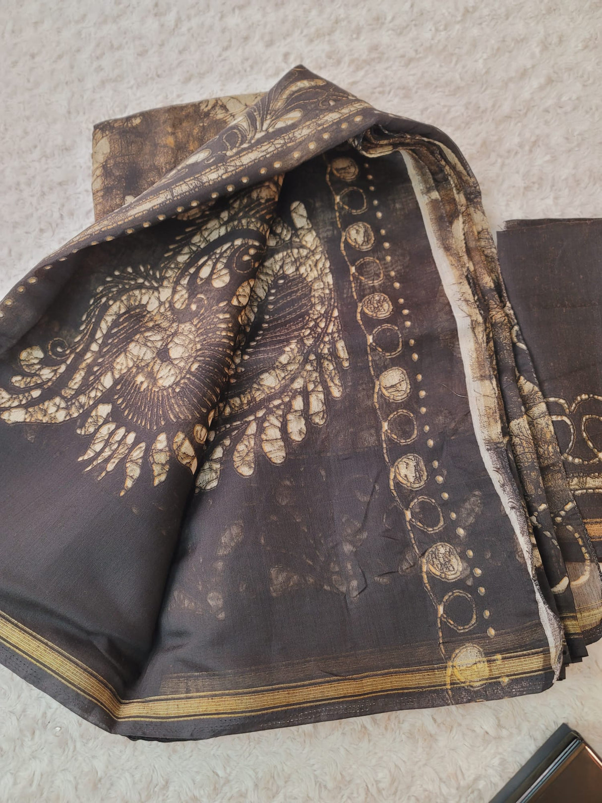 Soft digital printed linen saree