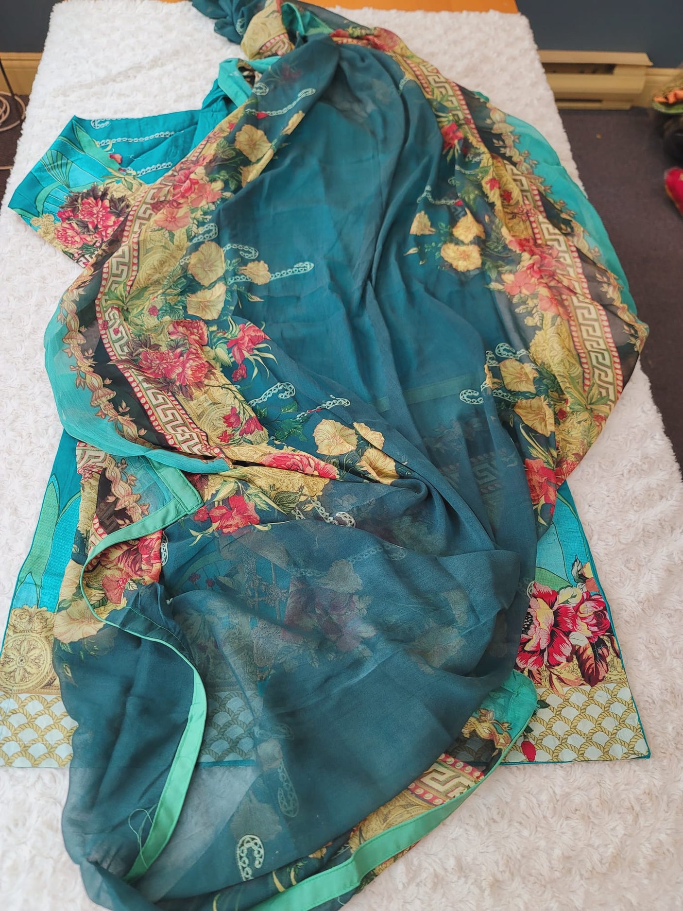 Pakistani Stitched lawn Embroidered Salwar kameez ready to ship