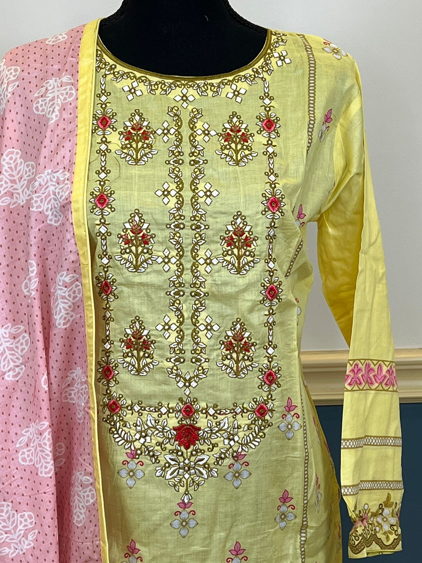 Pakistani Stitched lawn Embroidered Salwar kameez ready to ship