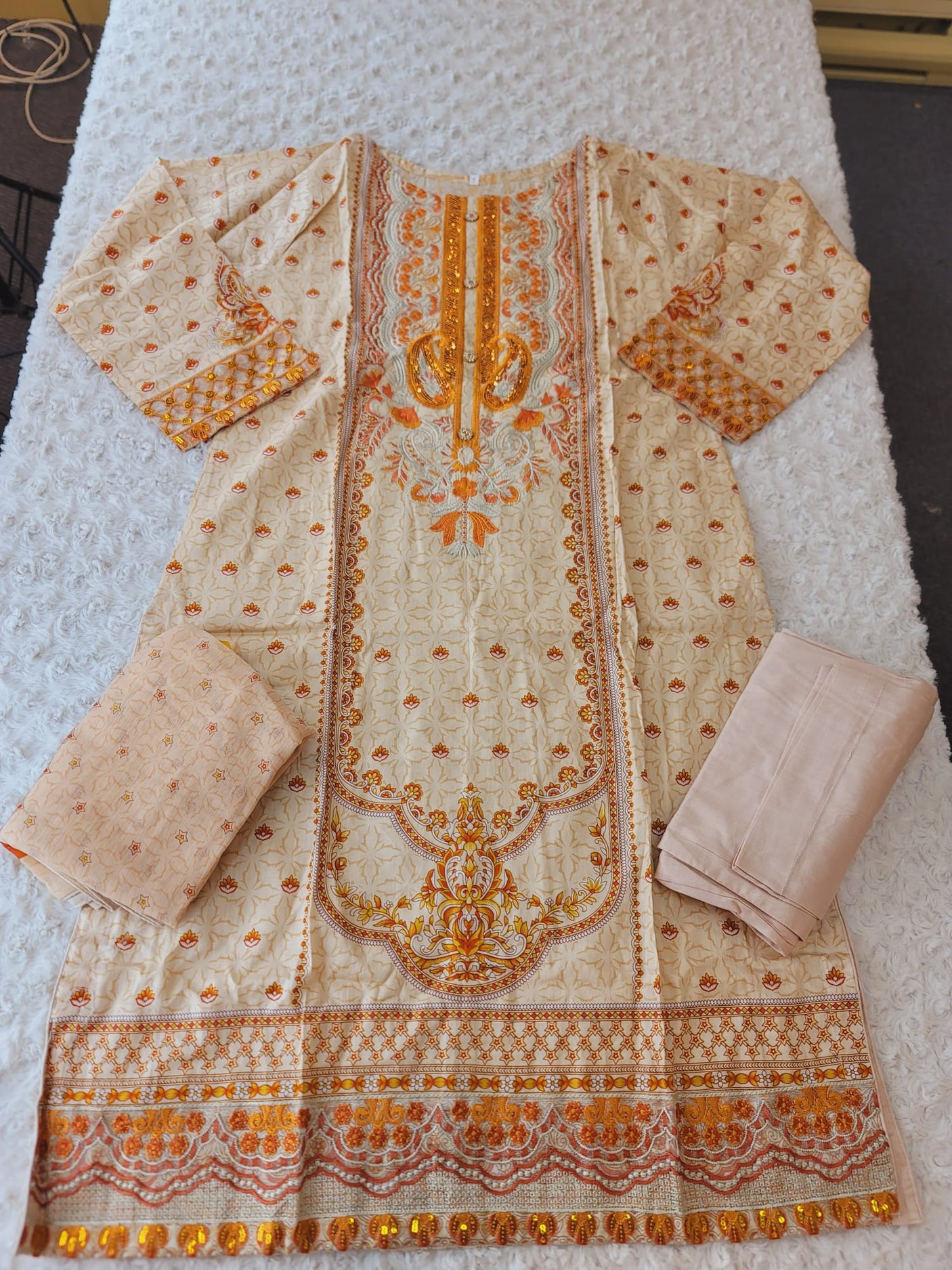 Pakistani Stitched lawn Embroidered Salwar kameez ready to ship