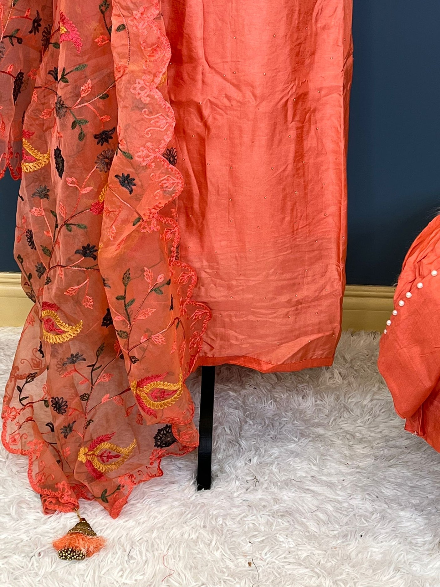 Pure zardousi Delhi Boutique