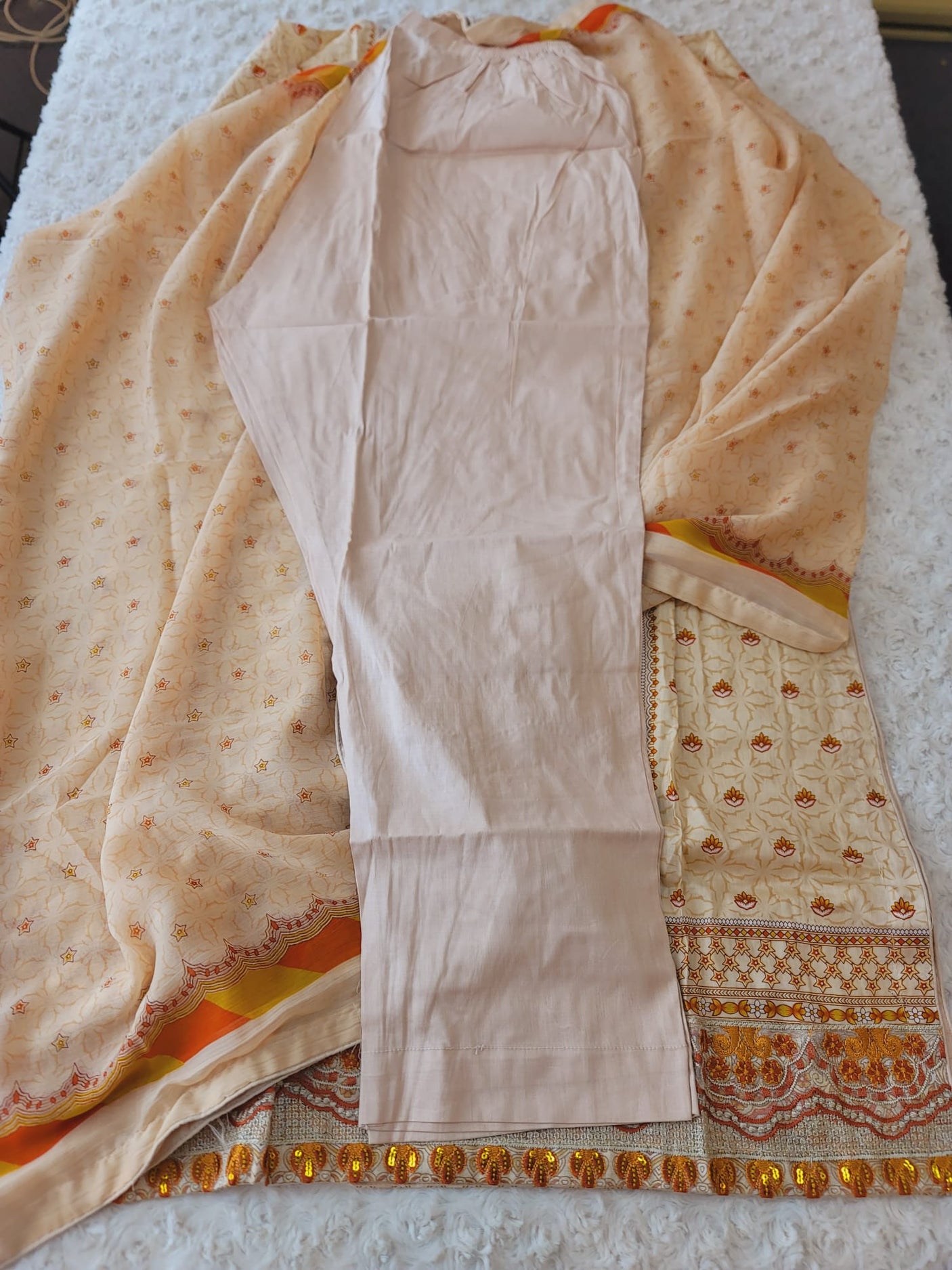 Pakistani Stitched lawn Embroidered Salwar kameez ready to ship