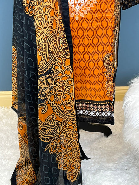 Pakistani Stitched lawn Embroidered Salwar kameez ready to ship