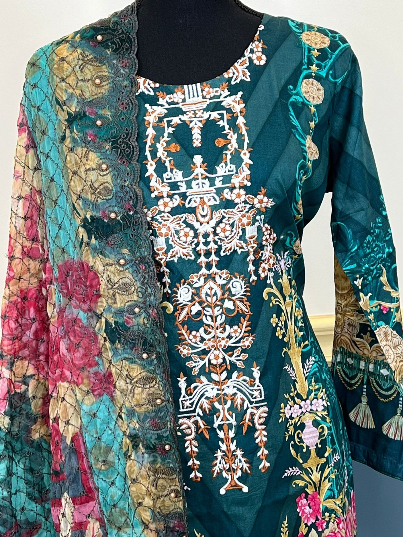 Pakistani Stitched lawn Embroidered Salwar kameez ready to ship