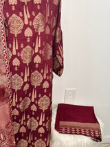 Pakistani Embroidered Luxury Lawn Ready To Ship