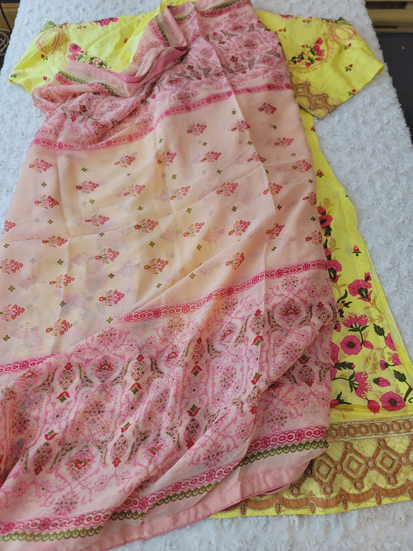 Pakistani Stitched lawn Embroidered Salwar kameez ready to ship