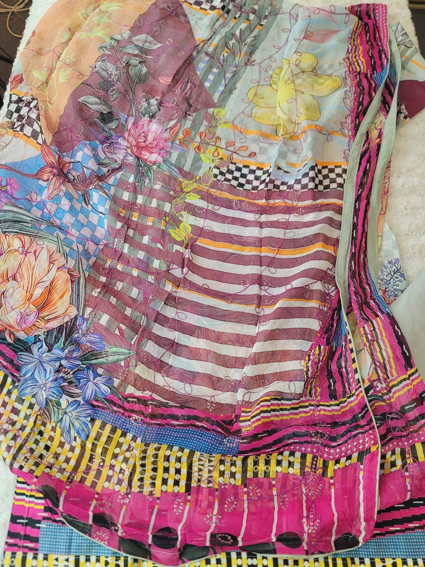 Pakistani Stitched lawn Embroidered Salwar kameez ready to ship