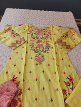 Pakistani Stitched lawn Embroidered Salwar kameez ready to ship