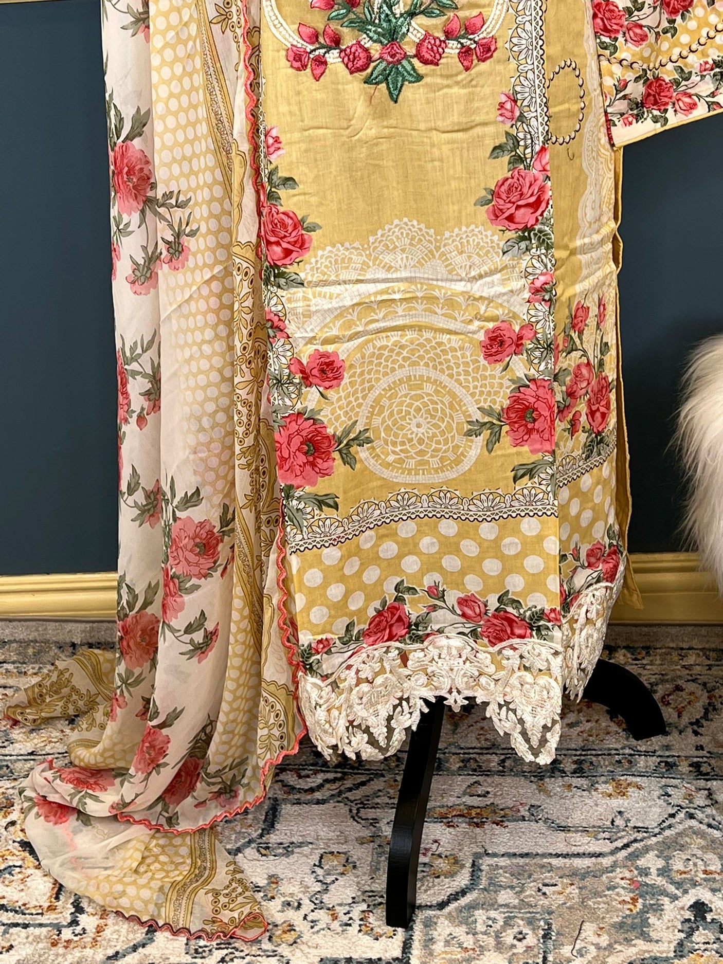 Pakistani Stitched Embroidered lawn Salwar kameez ready to ship