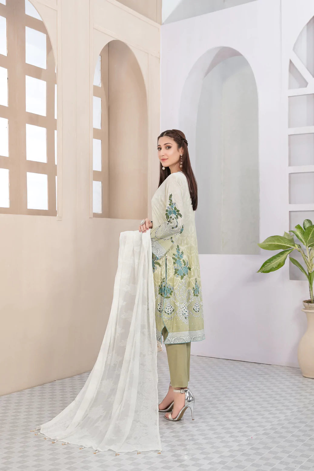 Amna Sohail by Tawakkal  100% Original Ready To Ship