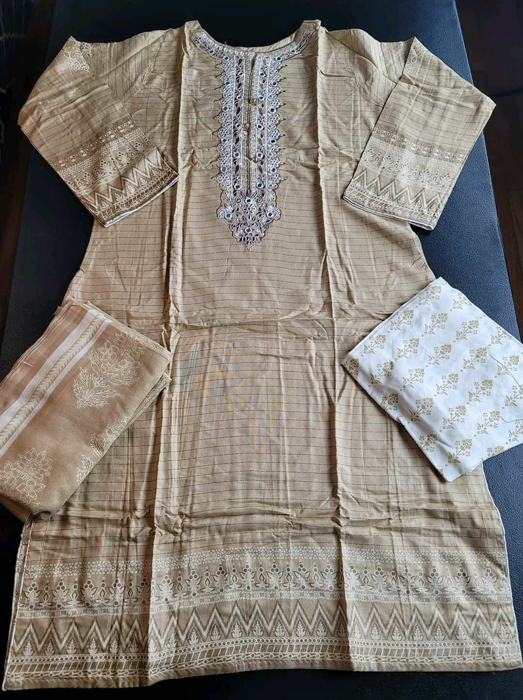 Pakistani linen Embroidered Salwar kameez Ready To Ship