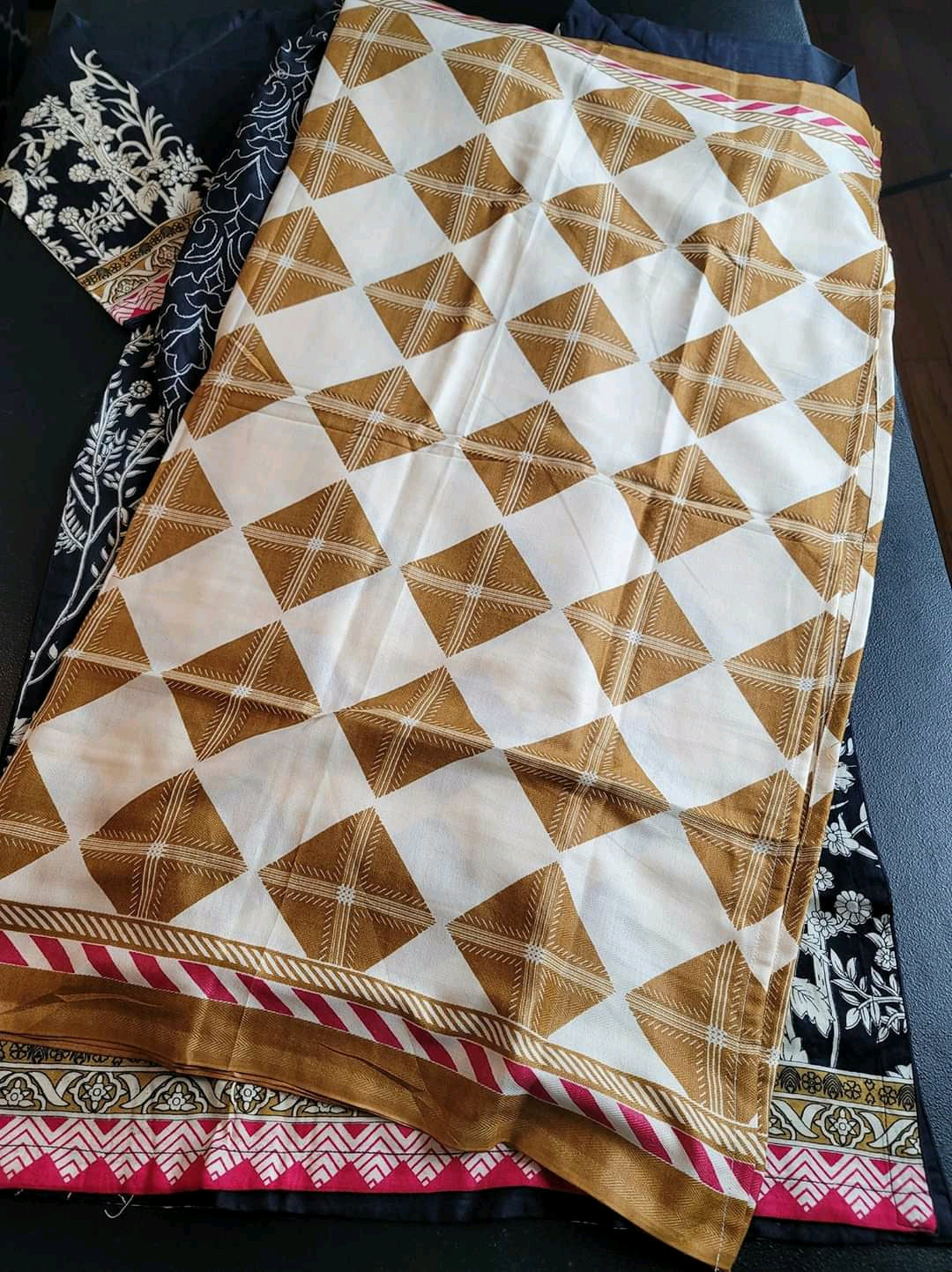 Pakistani linen Embroidered Salwar kameez Ready To Ship