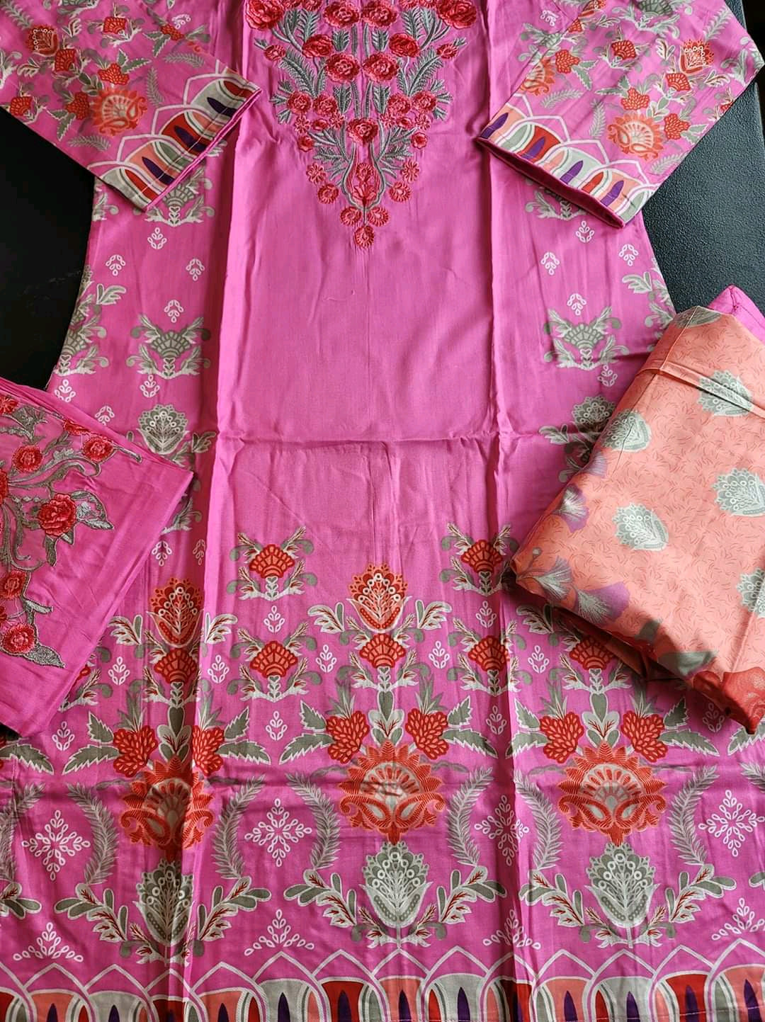 Pakistani linen Embroidered Salwar kameez Ready To Ship
