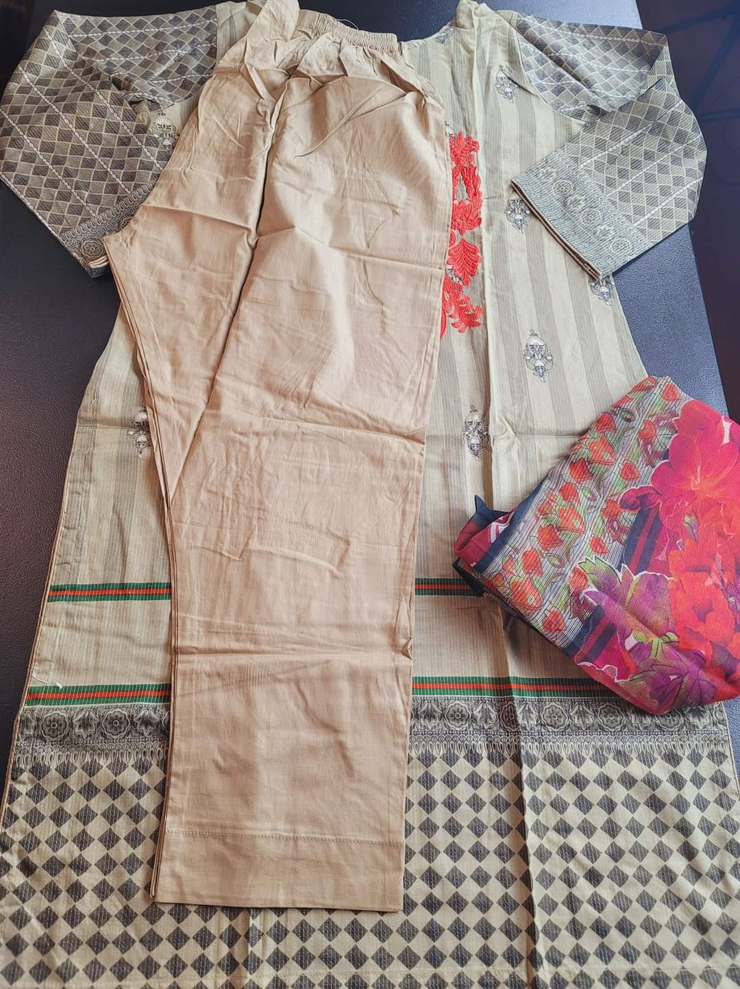 Pakistani linen Embroidered Salwar kameez Ready To Ship