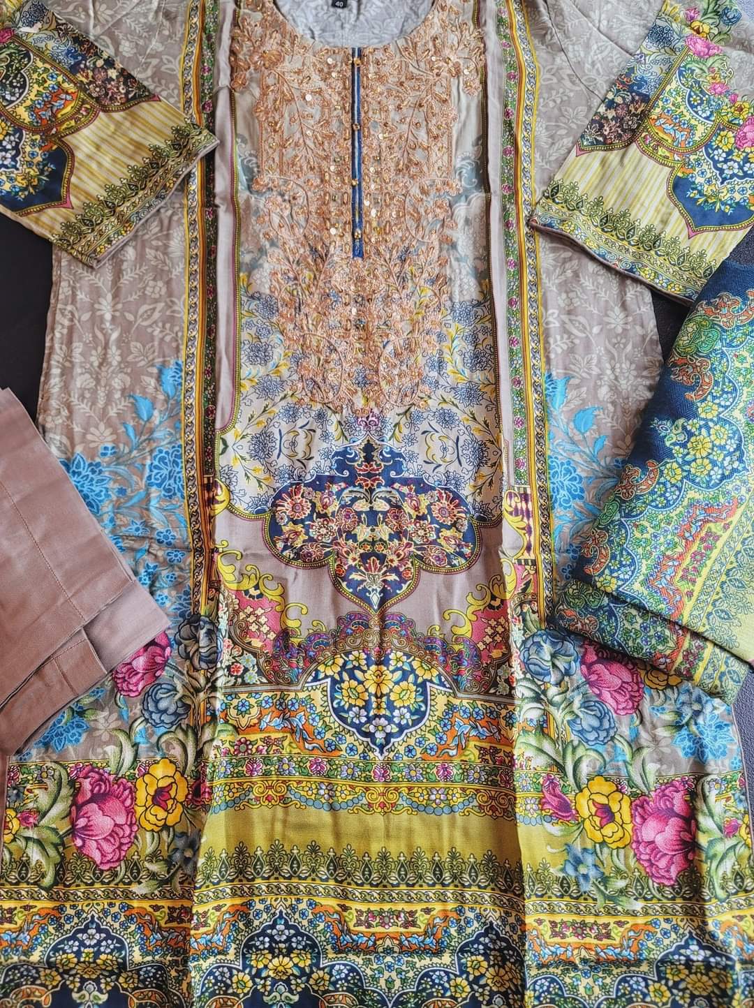 Pakistani linen Embroidered Salwar kameez Ready To Ship