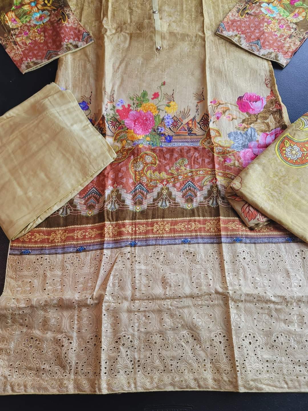 Pakistani Linen Chickenkari Embroidered Salwar kameez Ready To Ship