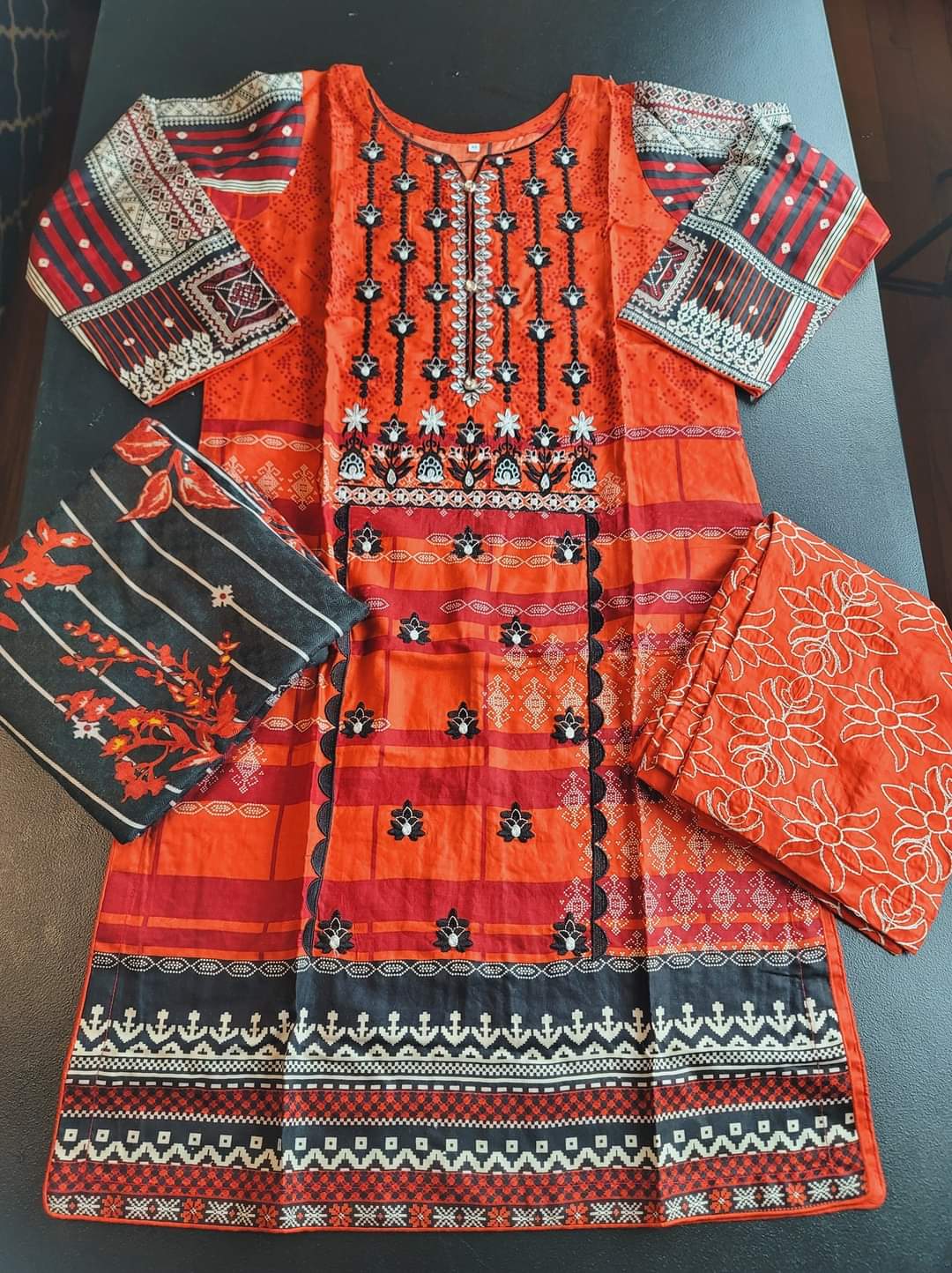 Pakistani Linen Embroidered Salwar kameez Ready To Ship