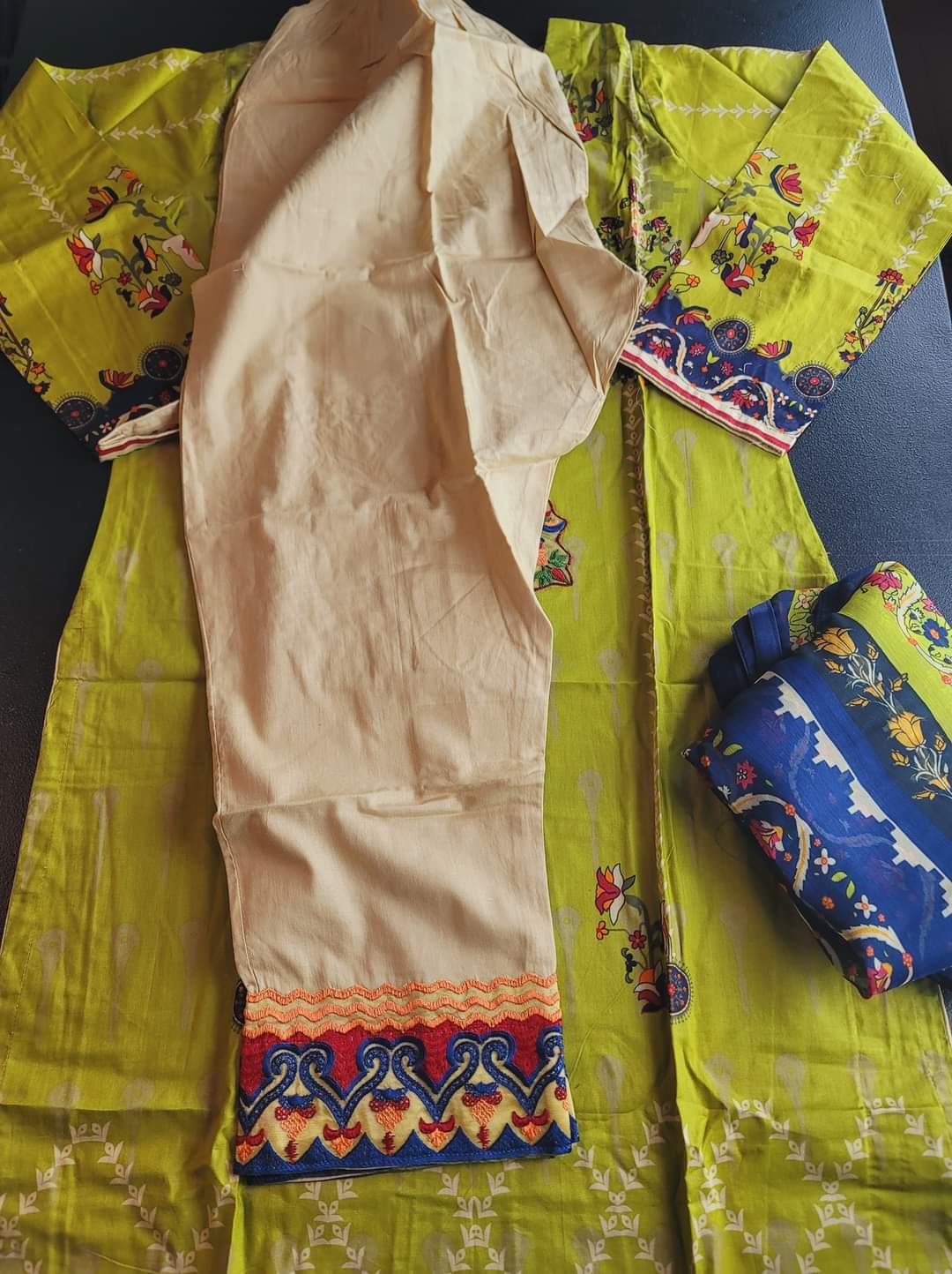 Pakistani Lawn Embroidered Salwar kameez Ready To Ship